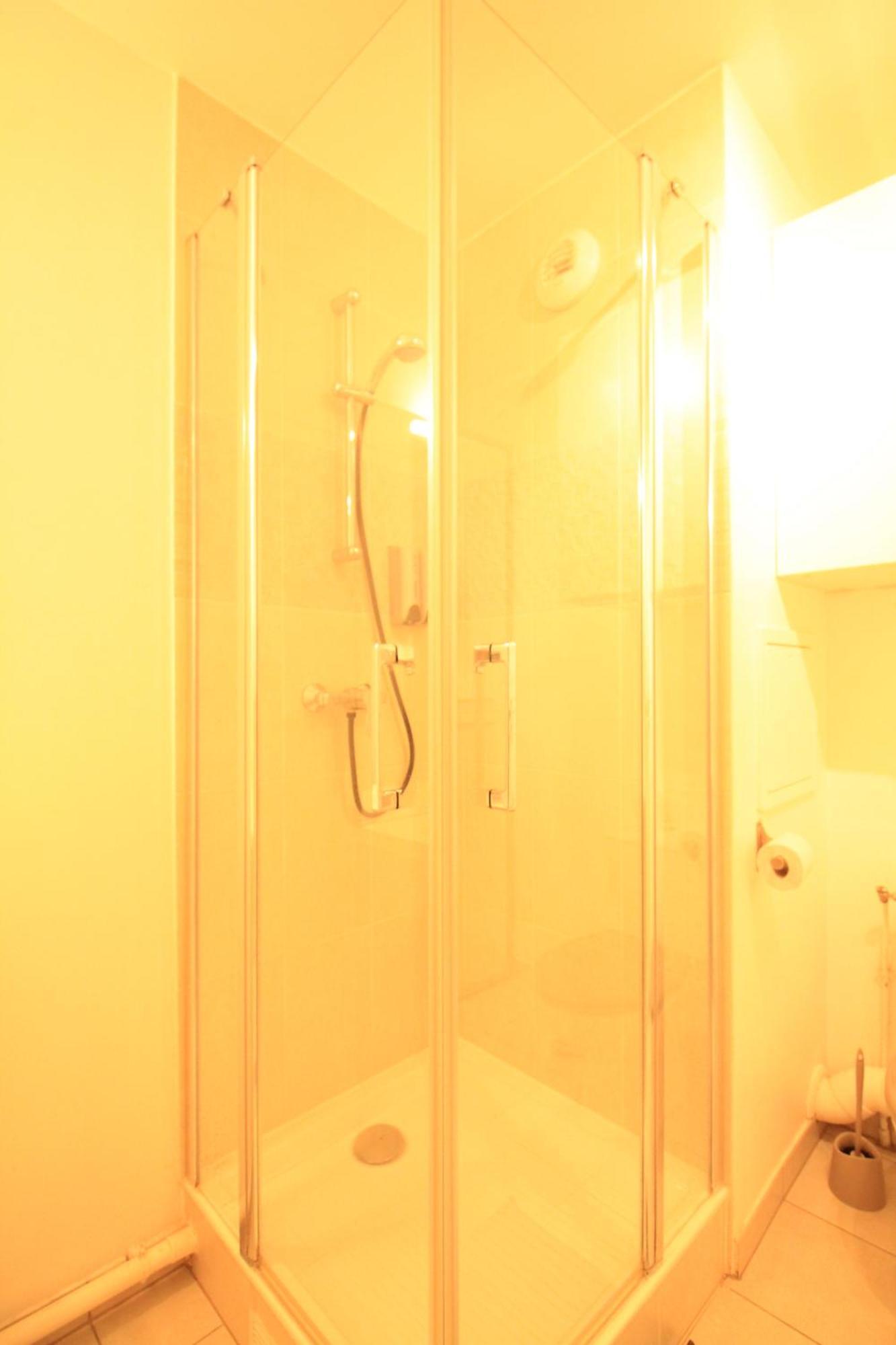 Disponible - Appartement Entier Neuf - 8Mn A Pied Rer C Paris, Parking Rue Gratuit, En Face Hopital D'Arpajon, Balcon Prive, Matelas Bultex 160X200, Ascenseur, Acces Pmr, Centre Ville A Pied Экстерьер фото